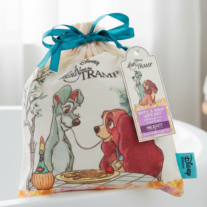 Disney Lady and the Tramp bath and body gift set with snowflake decorations